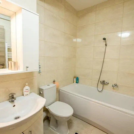 Summerland Sun Apartment Mamaia