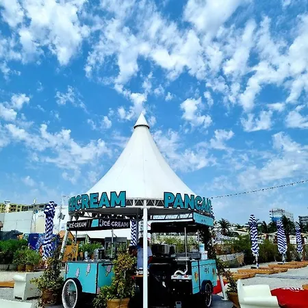 Summerland Sun * Mamaia